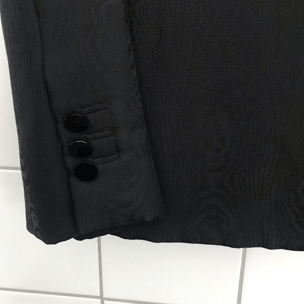 Giorgio Armani Silk Tailored Blazer - Picture 13 of 16